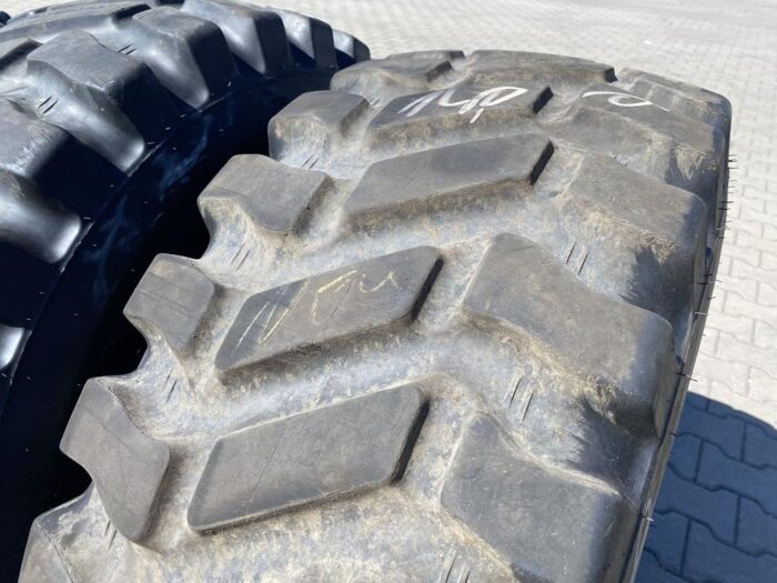 Opony przemysłowe do maszyn budowlanych 405/70R20 GOODYEAR POWERLOAD / 95% Bieżnika