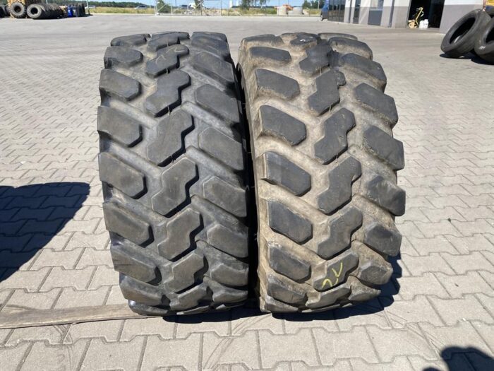 Opony przemysłowe do maszyn budowlanych 405/70R18 16/70R18 FIRESTONE UTILITY DURAFORCE / 90% Bieżnika