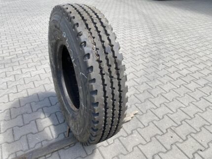  Opony używane ciężarowe prowadząca 10.00R20 PIRELLI FR85 / 16mm