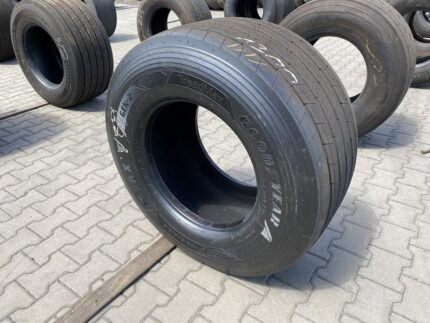 Opona ciężarowa używana naczepowa 435/50R19.5 GOODYEAR KMAX T GEN-2 / 13mm