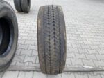 Opona ciężarowa używana prowadząca 285/70R19.5 GOODYEAR KMAX S / 7-9mm
