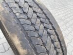 Opona ciężarowa używana prowadząca 285/70R19.5 GOODYEAR KMAX S / 7-9mm