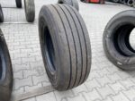 Opona ciężarowa używana naczepowa 285/70R19.5 GOODYEAR KMAX T / 10mm