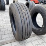  Opona ciężarowa używana naczepowa 285/70R19.5 GOODYEAR KMAX T / 10-11mm