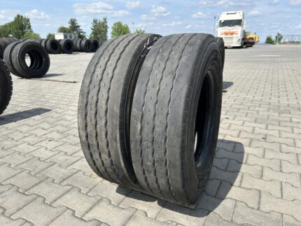 Opony ciężarowe używana naczepowe 235/75R17.5 GOODYEAR REGIONAL RHT II / 6-8mm