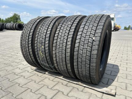 Opony ciężarowe używane napędowe 235/75R17.5 GOODYEAR REGIONAL RHD II / 14mm