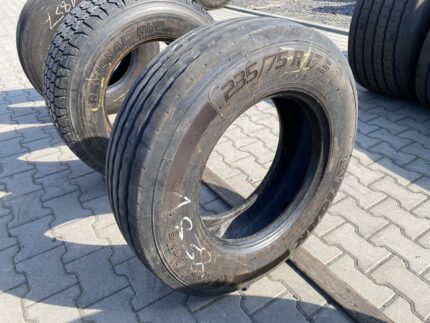 Opona używana ciężarowa naczepowa 235/75R17.5 TIGAR ROAD AGILE T / 8-9mm