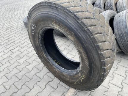 Opona ciężarowa używana napędowa 315/80R22.5 BRIDGESTONE M-DRIVE 001 / 14-17mm