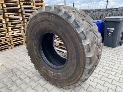 Opona przemysłowa radialna do fadromy 20.5R25 BKT EARTH MAX SR-51 / 80% Bieżnika