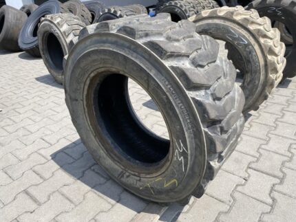 Opona przemysłowa do Bobcata 12-16.5 (305/70-16.5) MAXAM MS906 / 11mm