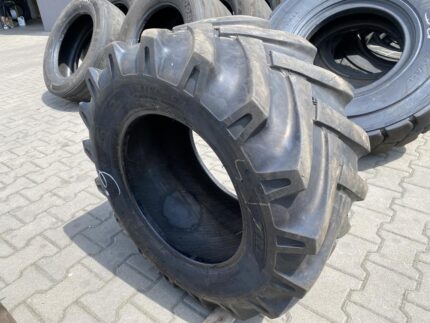 Opona do maszyn rolniczych 15.0/55-17 MRL MIM 374 / 40% Bieżnika