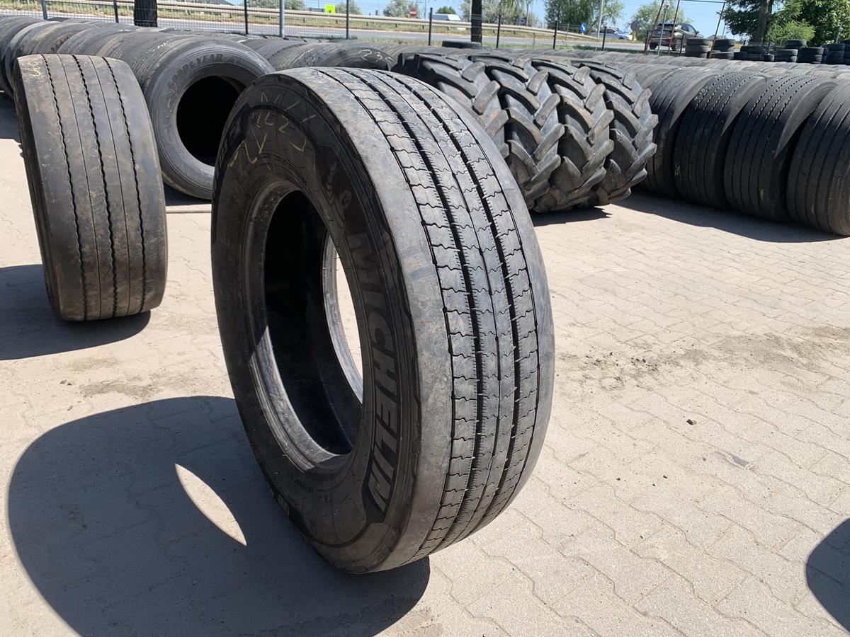 Opona ciężarowa przednia 315/70R22.5 MICHELIN X LINE ENERGY Z / 8mm Opona ciężarowa przednia 315/70R22.5 MICHELIN X LINE ENERGY Z / 8mm