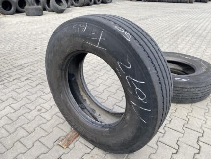 Opona ciężarowa używana prowadząca 315/70R22.5 MICHELIN XZE2+ / 10mm