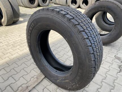 Opona ciężarowa używana napędowa 315/70R22.5 SEMPERIT WINTER D2+ / 16-17mm