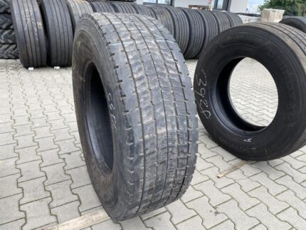  Opona ciężarowa używana napędowa 315/70R22.5 BRIDGESTONE M749 / 9-11mm