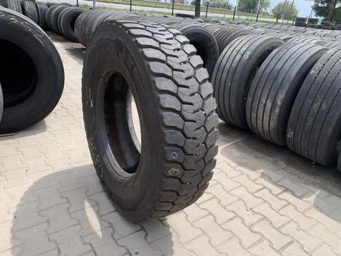 Opona ciężarowa używana napędowa budowlana 315/80R22.5 MICHELIN X WORKS D / 14-16mm