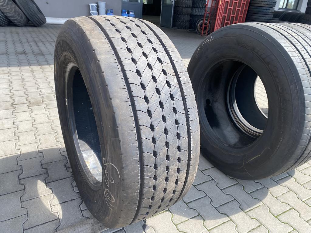 Opona ciężarowa używana prowadząca 385/55R22.5 GOODYEAR KMAX S GEN-2 / 11-12mm Opona ciężarowa używana prowadząca 385/55R22.5 GOODYEAR KMAX S GEN-2 / 11-12mm