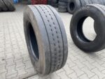 Opona ciężarowa używana prowadząca 315/70R22.5 GOODYEAR KMAX S / 7-10mm
