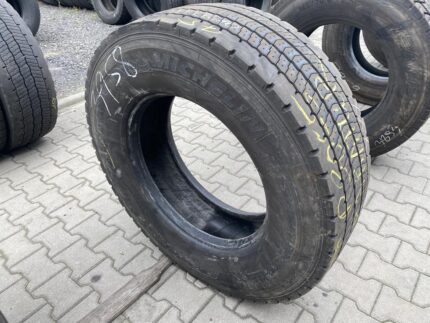 Opona ciężarowa używana napędowa 315/70R22.5 MICHELIN X LINE ENERGY D / 9-10mm