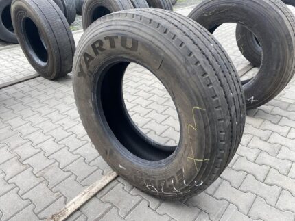 Opona ciężarowa używana prowadząca 315/70R22.5 YARTU ECOWAY / 10-11mm