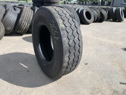  Opona używana ciężarowa naczepowa budowlana 385/65R22.5 BRIDGESTONE M-TRAILER 001 PLUS / 9-10mm