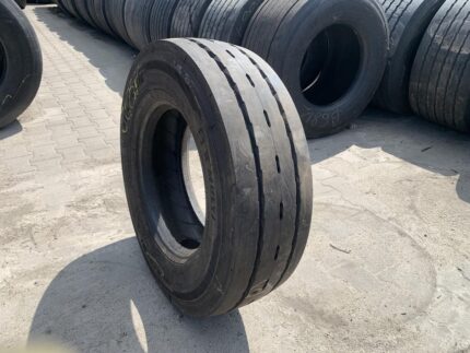  Opona używana ciężarowa naczepowa 245/70R17.5 MICHELIN X MULTI T2 / 10-11mm