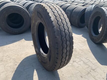  Opona używana ciężarowa przednia budowlana 13R22.5 BLACKLION BA220 / 9-10mm