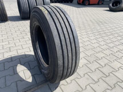 Opona ciężarowa używana naczepowa 235/75R17.5 GT RADIAL GT988+ / 12mm