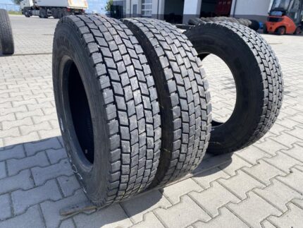  Opona ciężarowa używana napędowa 205/75R17.5 HANKOOK DH05 / 13mm
