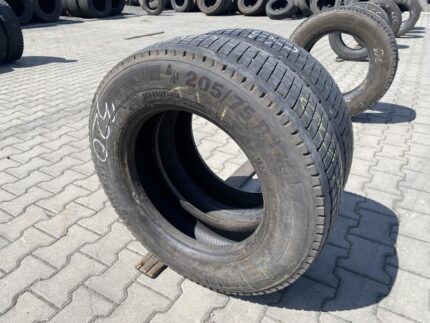 Opony ciężarowe używana napędowe 205/75R17.5 CONTINENTAL CONTI HYBRID LD3 / 7-8mm