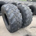  Opony używane przemysłowe ładowarka 405/70R18 DUNLOP SP T9