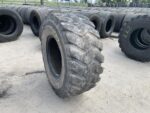 Opona używana przemysłowa do maszyn budowlanych 405/70R18 16/70R18 FIRESTONE UTILITY DURAFORCE