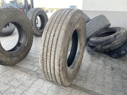  Opona używana ciężarowa prowadząca315/80R22.5 BARUM BF15 ROAD FRONT / 14-15mm