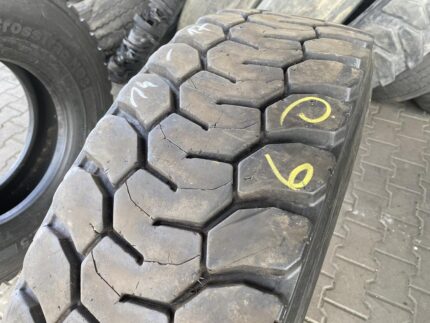 Opona używana ciężarowa 315/80R22.5 BIEŻNIKOWANA TYP MICHELIN X WORKS D 14-17mm