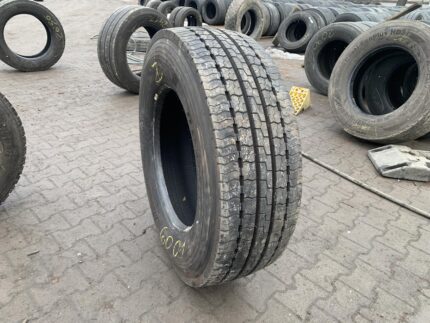 Opona używana ciężarowa przednia 315/70R22.5 DUNLOP SP 346+ / 13-14mm