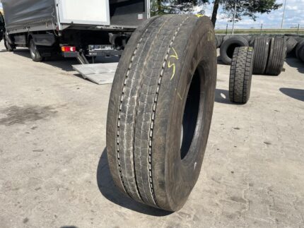  Opona używana ciężarowa prowadząca 315/80R22.5 MICHELIN X MULTI Z / 13-14mm