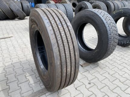  Opona ciężarowa używana prowadząca 315/80R22.5 BARUM BF200 ROAD / 14mm