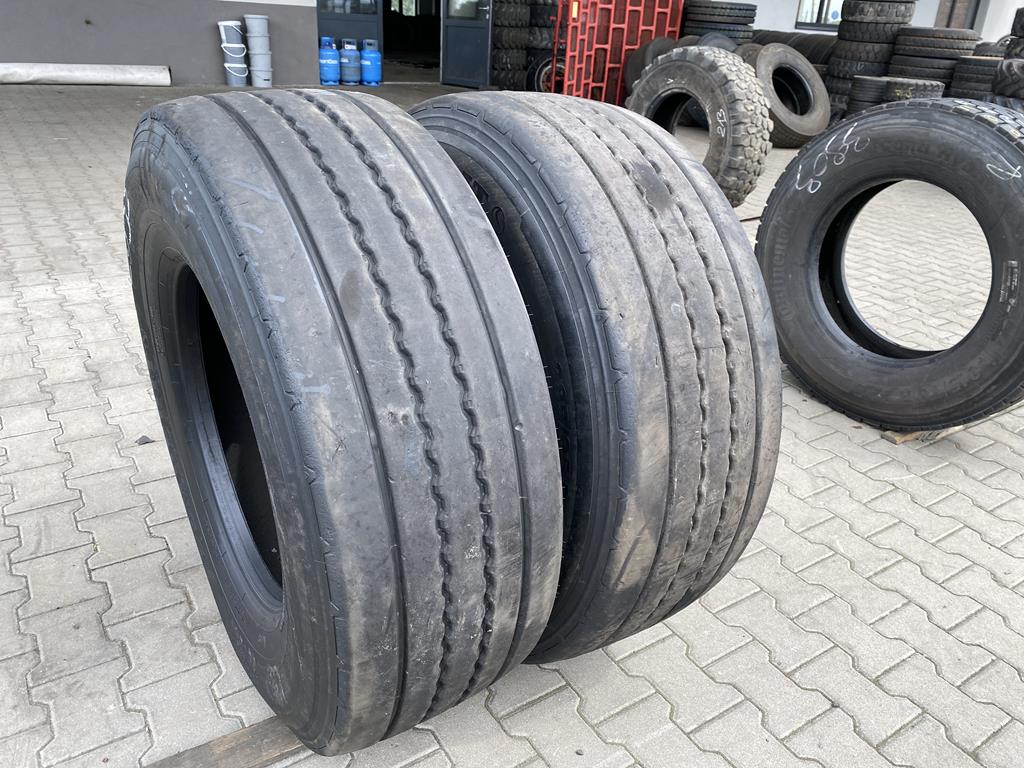 Opony ciężarowe używane naczepowe 385/65R22.5 SEMPERIT RUNNER T2 / 10-11mm Opony ciężarowe używane naczepowe 385/65R22.5 SEMPERIT RUNNER T2 / 10-11mm