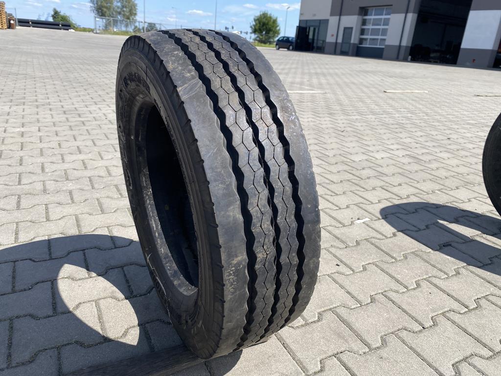 Opona ciężarowa używana naczepowa 205/65R17.5 BRIDGESTONE R-TRAILER 001 / 11mm Opona ciężarowa używana naczepowa 205/65R17.5 BRIDGESTONE R-TRAILER 001 / 11mm