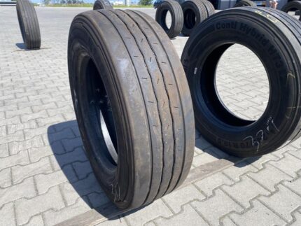  Opona ciężarowa używana naczepowa 245/70R19.5 CONTINENTAL CONTI HYBRID HT3+ / 7-8mm