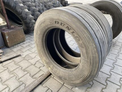 Opony ciężarowe używane naczepowe 265/70R19.5 DUNLOP SP252 / 5-6mm