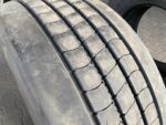 Opona ciężarowa używana prowadząca 385/55R22.5 FALEKN RI151 / 11-12mm