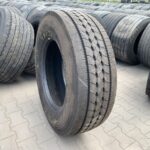  Opona używana ciężarowa przednia 315/70R22.5 GOODYEAR KMAX S GEN-2 / 14-15mm