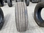 Opona ciężarowa używana prowadząca 315/70R22.5 MICHELIN XZE2+ / 11-12mm