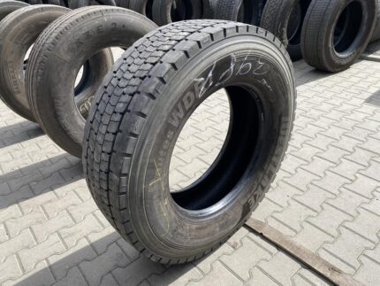 Opona ciężarowa używana napędowa 315/70R22.5 WESTLAKE WDR1 / 9-10mm
