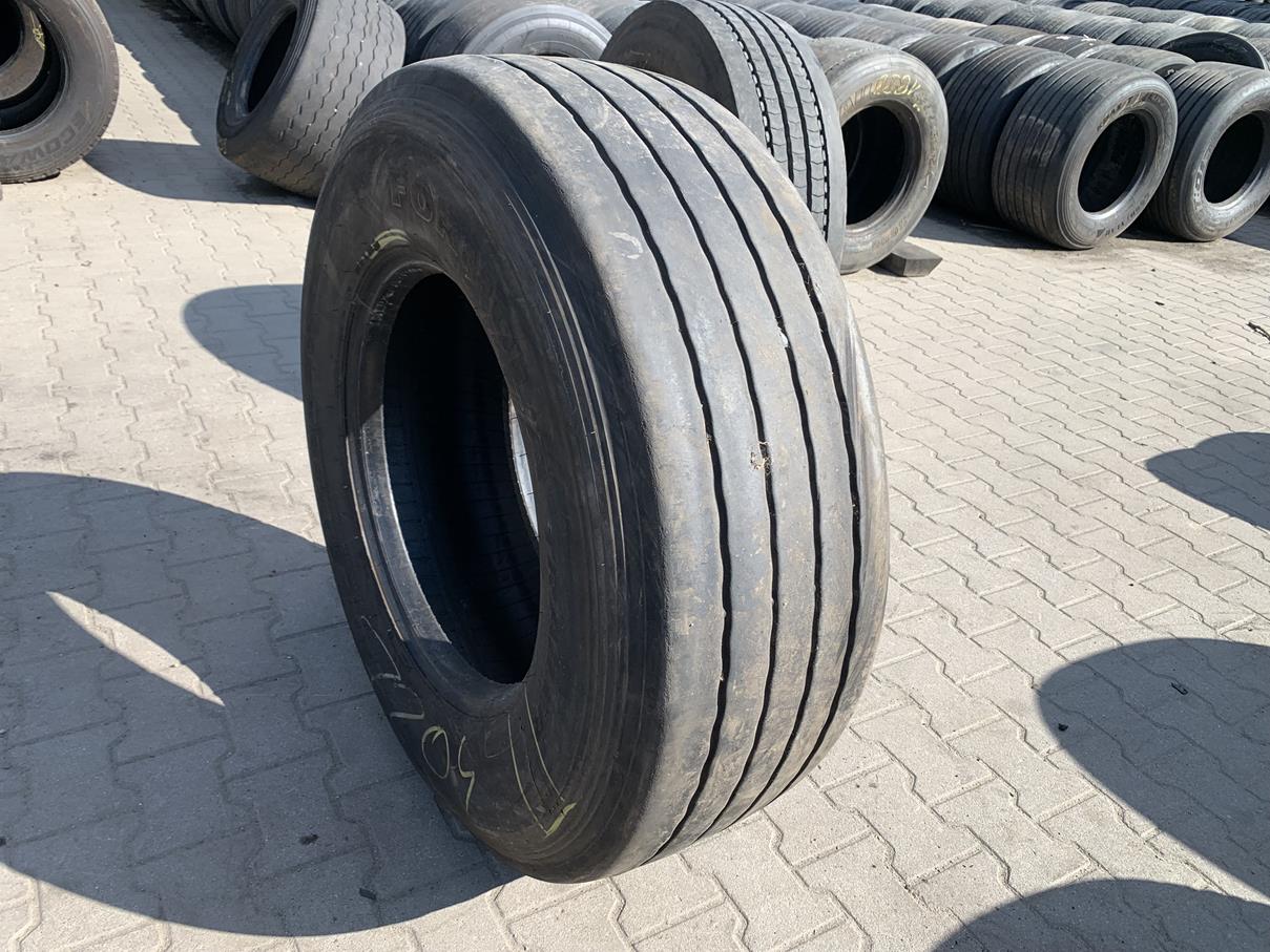 Opona ciężarowa używana naczepowa 385/65R22.5 FORMULA TRAILER / 7-8mm Opona ciężarowa używana naczepowa 385/65R22.5 FORMULA TRAILER / 7-8mm