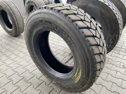 Opona ciężarowa używana napędowa 315/70R22.5 BIEŻNIKOWANA TYP MICHELIN XDY3 / 18-20mm