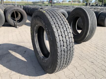  Opona ciężarowa używana napędowa 295/80R22.5 MICHELIN X COACH XDA+N / 13-15mm