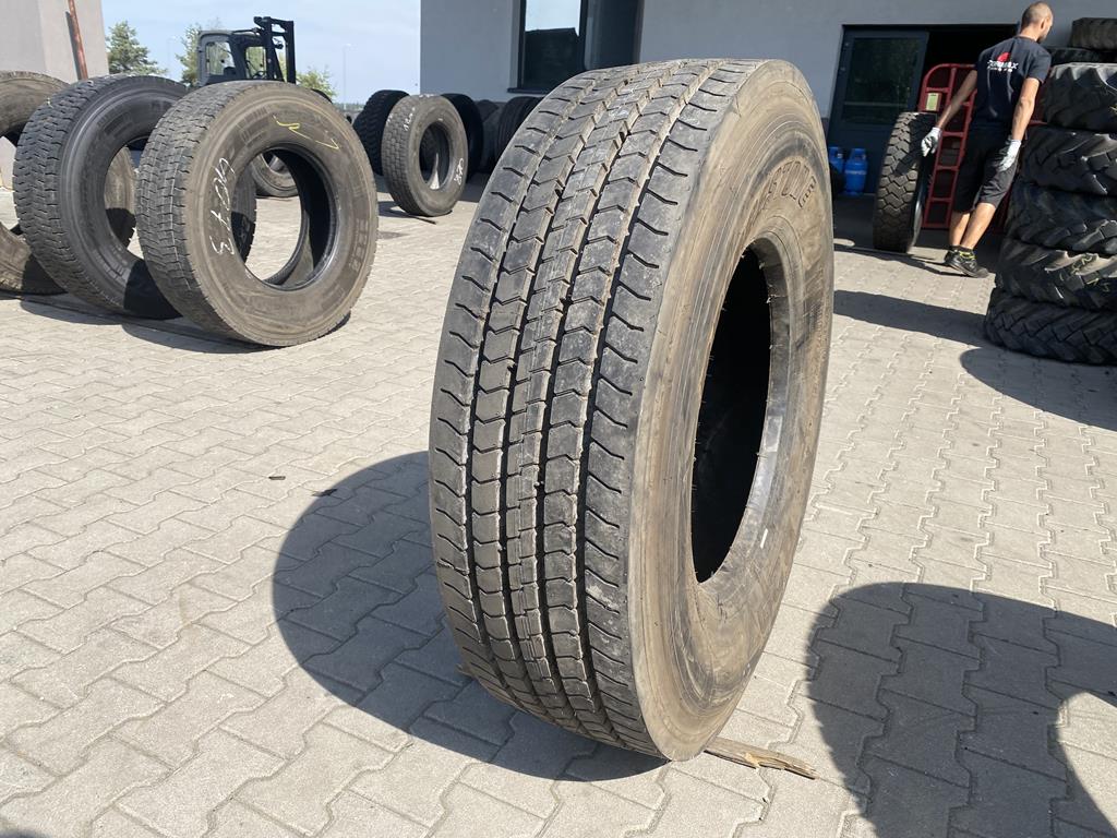 Opona ciężarowa używana napędowa 315/80R22.5 BRIDGESTONE R297 / 100% BIEŻNIKA Opona ciężarowa używana napędowa 315/80R22.5 BRIDGESTONE R297 / 100% BIEŻNIKA