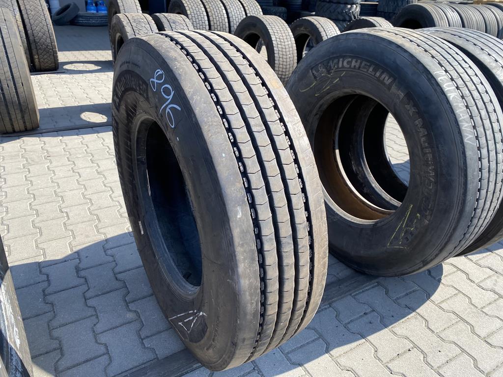 Opona używana przód 295/80R22.5 MICHELIN X MULTIWAY 3D XZE / 13-14mm Opona używana przód 295/80R22.5 MICHELIN X MULTIWAY 3D XZE / 13-14mm